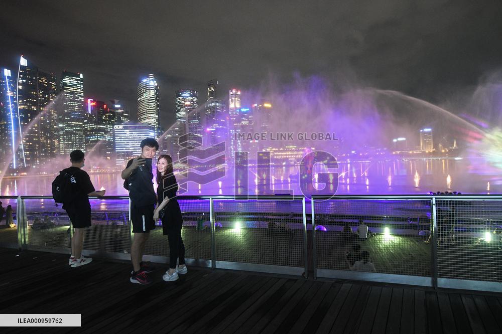 SINGAPORE-LIGHT AND WATER SHOW
