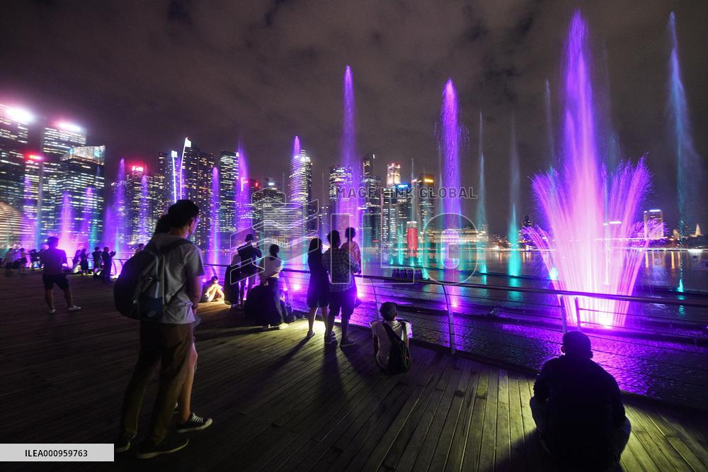 SINGAPORE-LIGHT AND WATER SHOW