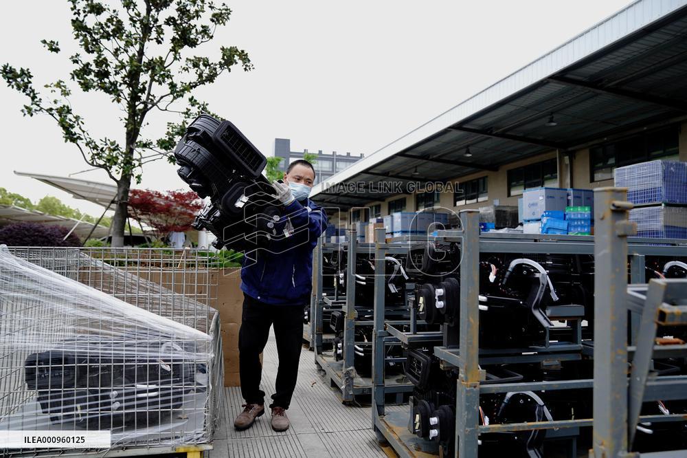 CHINA-SHANGHAI-AUTO MAKING-INDUSTRY-RESUMPTION (CN)