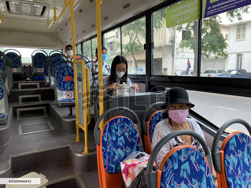 CAMBODIA-PHNOM PENH-PUBLIC TRANSPORT-BUS