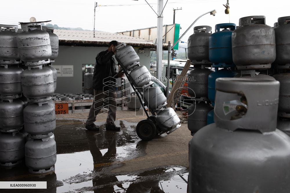 BRAZIL-NATURAL GAS PRICE-RISE