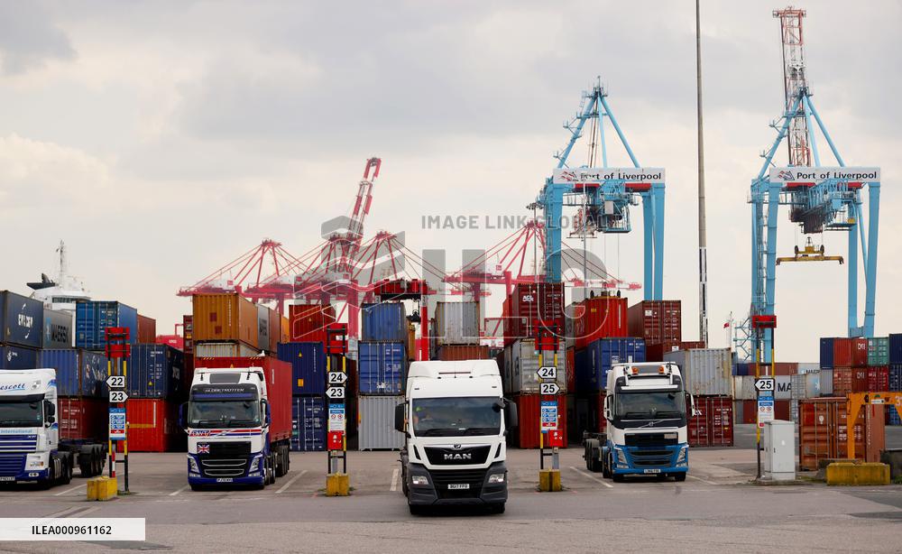 BRITAIN-LIVERPOOL-CHINA-DIRECT SHIPPING ROUTE