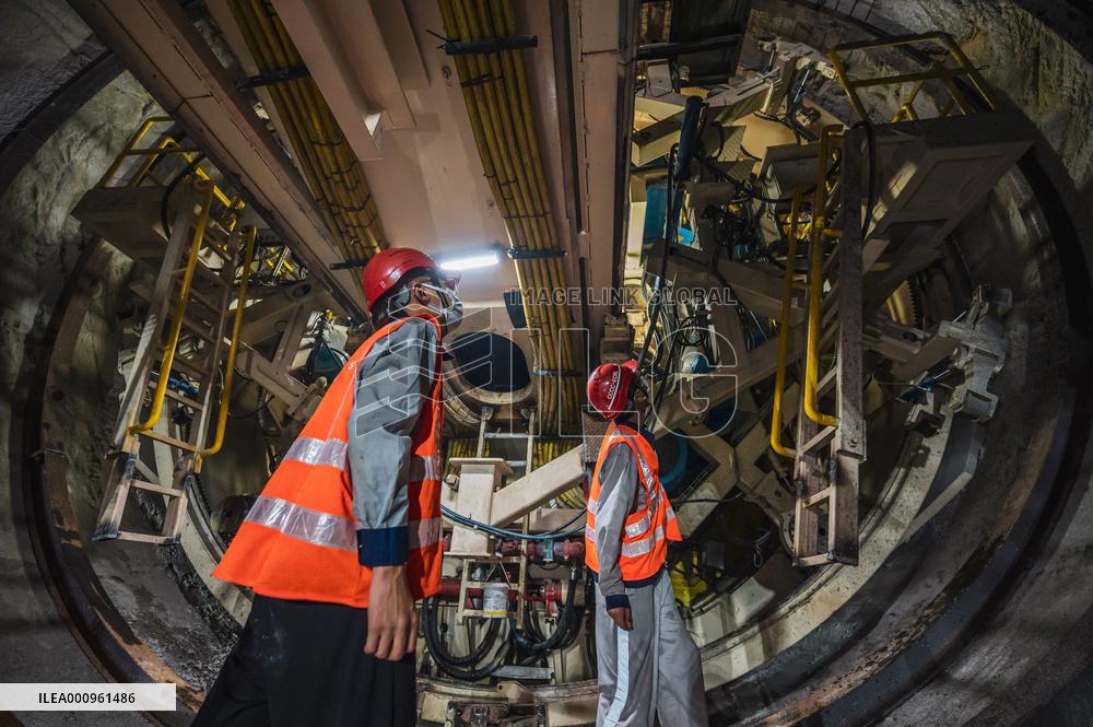 MALAYSIA-RAIL PROJECT-CHINESE ENGINEERS
