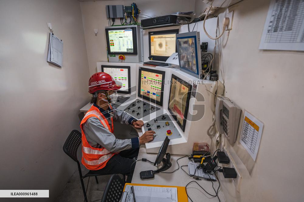 MALAYSIA-RAIL PROJECT-CHINESE ENGINEERS
