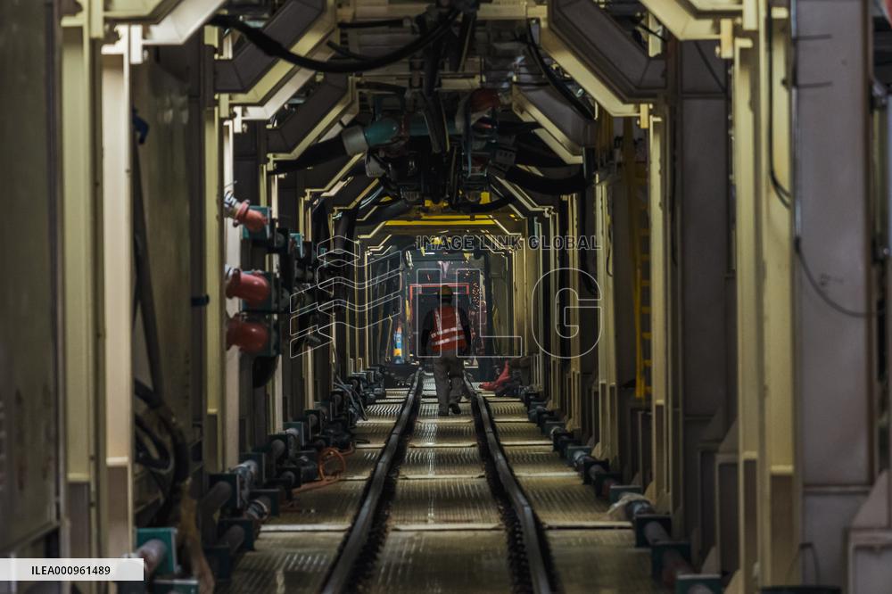 MALAYSIA-RAIL PROJECT-CHINESE ENGINEERS