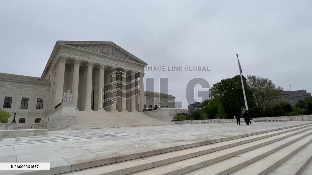 U.S. Supreme Court to investigate leak of draft opinion on abortion rights