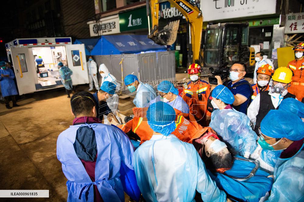 CHINA-HUNAN-CHANGSHA-BUILDING COLLAPSE-RESCUE (CN)