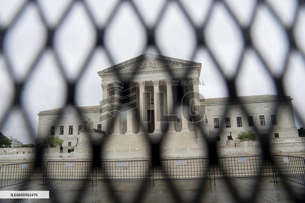 Xinhua Headlines: Simmering fight over abortion rights lays bare divide in U.S., adds fuel to political polarization