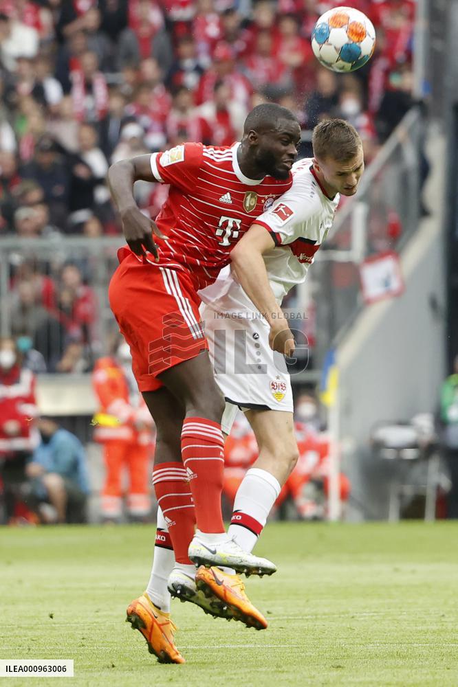 (SP)GERMANY-MUNICH-FOOTBALL-BUNDESLIGA-BAYERN MUNICH VS STUTTGART