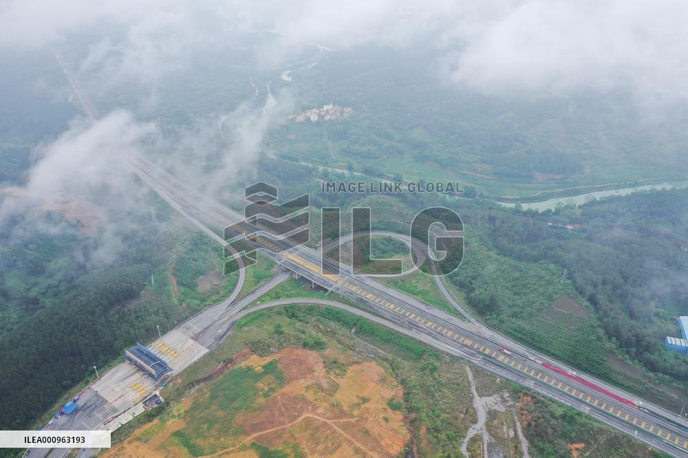 CHINA-GUANGXI-MOUNTAINOUS AREA-DEVELOPMENT (CN)