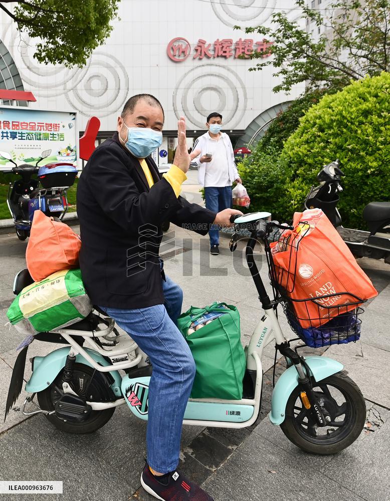 CHINA-SHANGHAI-COVID-19-RETAIL-RESUME OPERATION (CN)