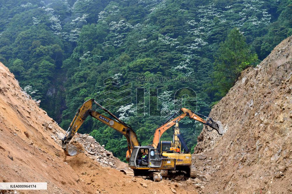 CHINA-GUANGXI-RONGSHUI-GANDONG-RURAL DEVELOPMENT-ROAD CONSTRUCTION (CN)