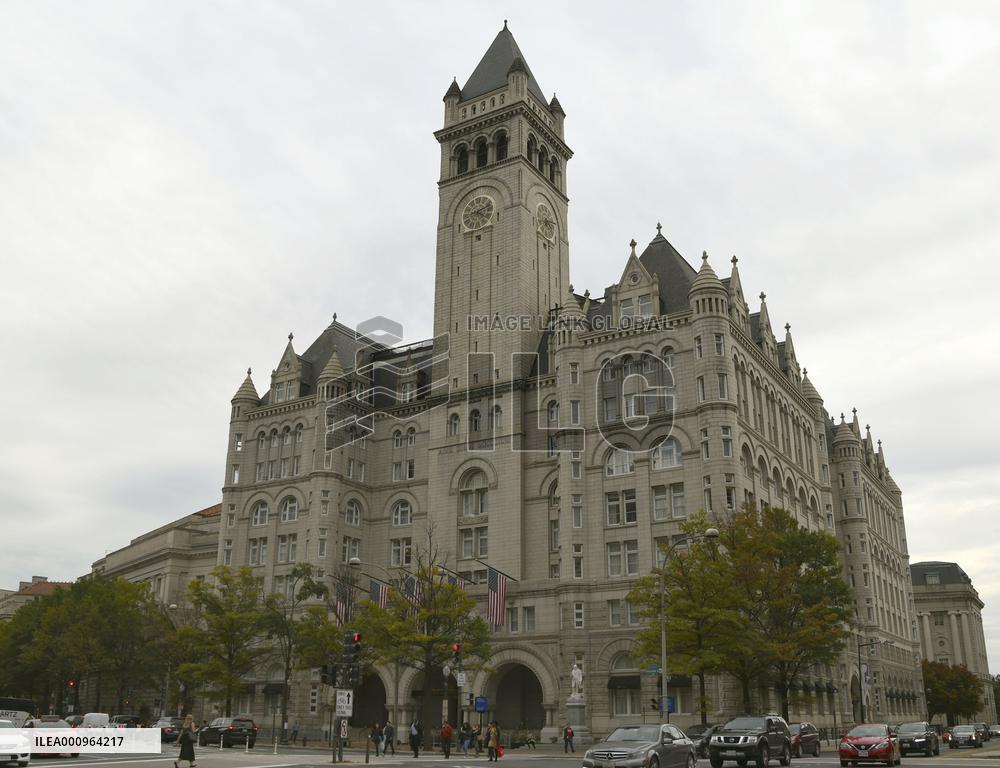 Sale of Trump hotel in Washington to investor group