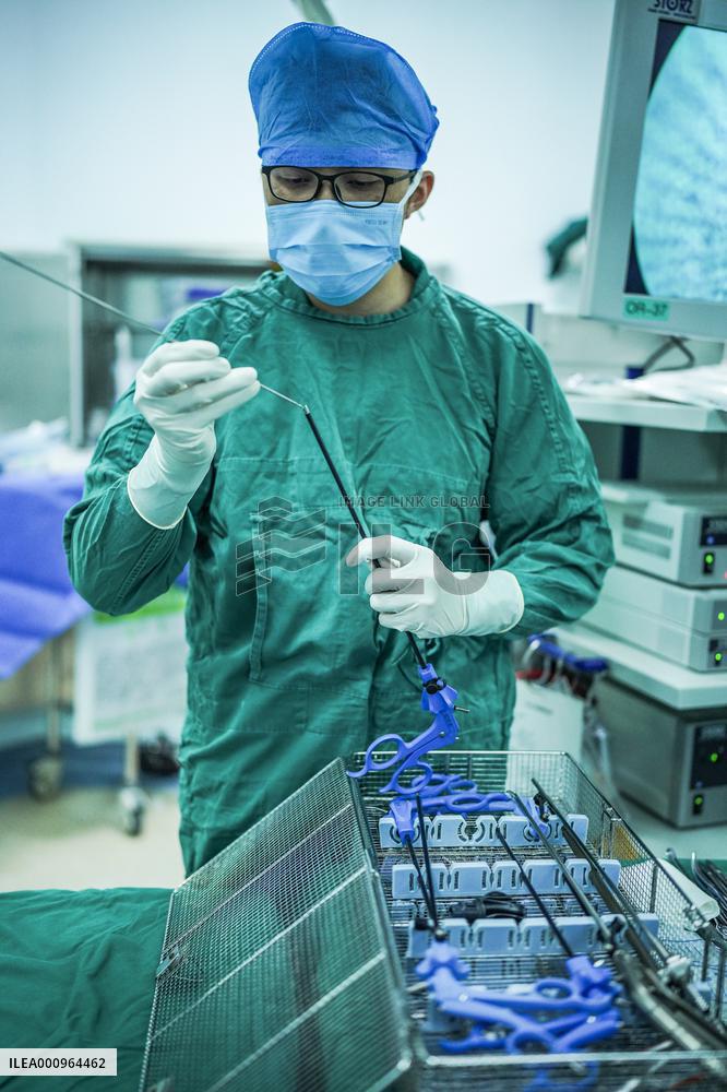 CHINA-GUIZHOU-GUIYANG-MALE NURSES (CN)