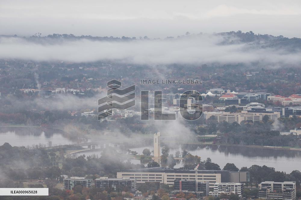 AUSTRALIA-CANBERRA-FOG-SCENERY