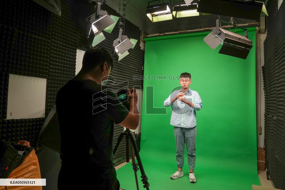 CHINA-NANJING-SIGN LANGUAGE-INTERPRETER (CN)