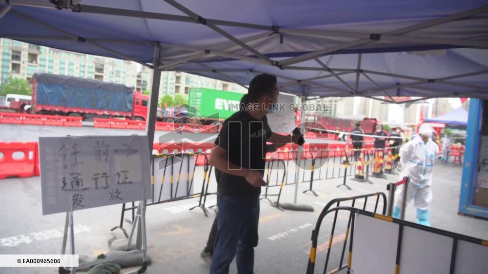 More Chinese truck drivers back on road amid COVID-19 control