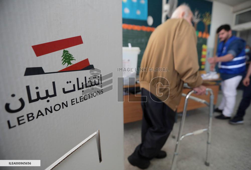 LEBANON-BEIRUT-PARLIAMENTARY ELECTIONS-VOTE