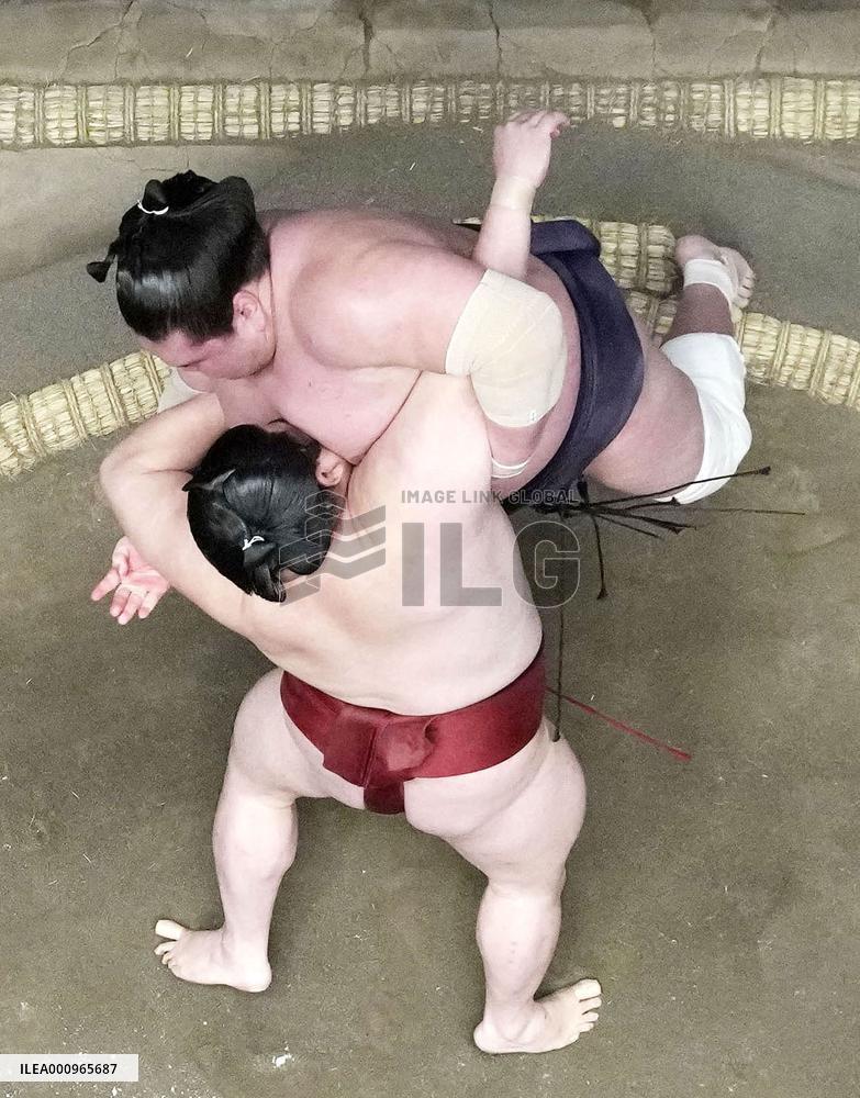 Summer Grand Sumo Tournament