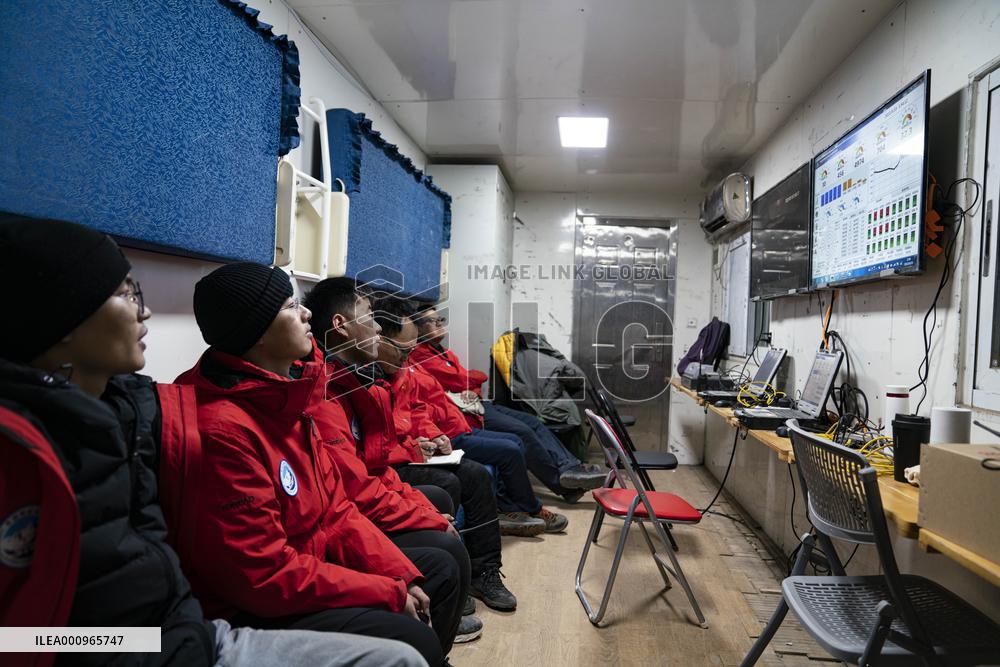 CHINA-FLOATING AIRSHIP-RECORD (CN)