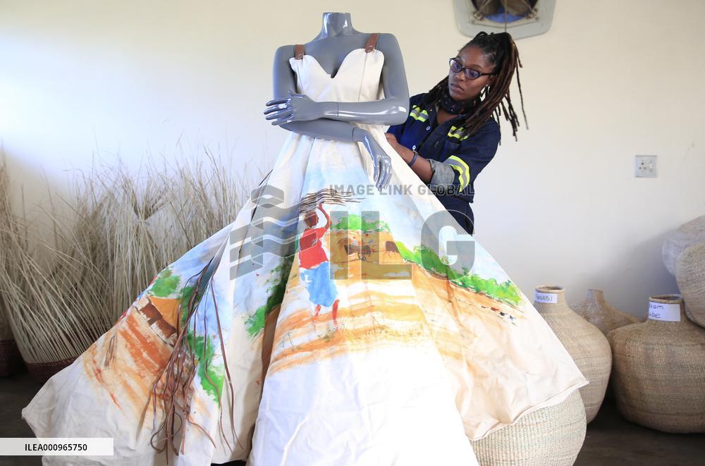 ZIMBABWE-BULAWAYO-FASHION DESIGNER