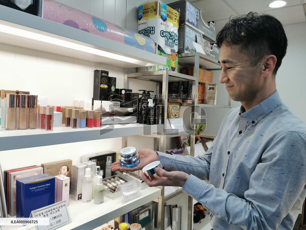 CHINA-HUBEI-WUHAN-ROK OFFICIAL-LIFE (CN)