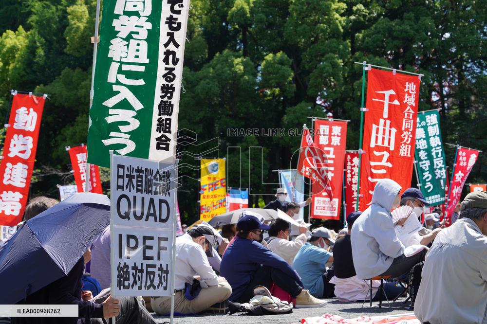 JAPAN-TOKYO-U.S. PRESIDENT-PROTEST