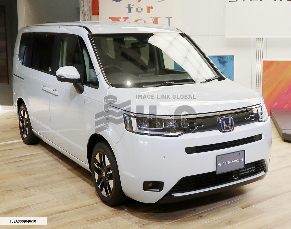 Honda's new Step WGN