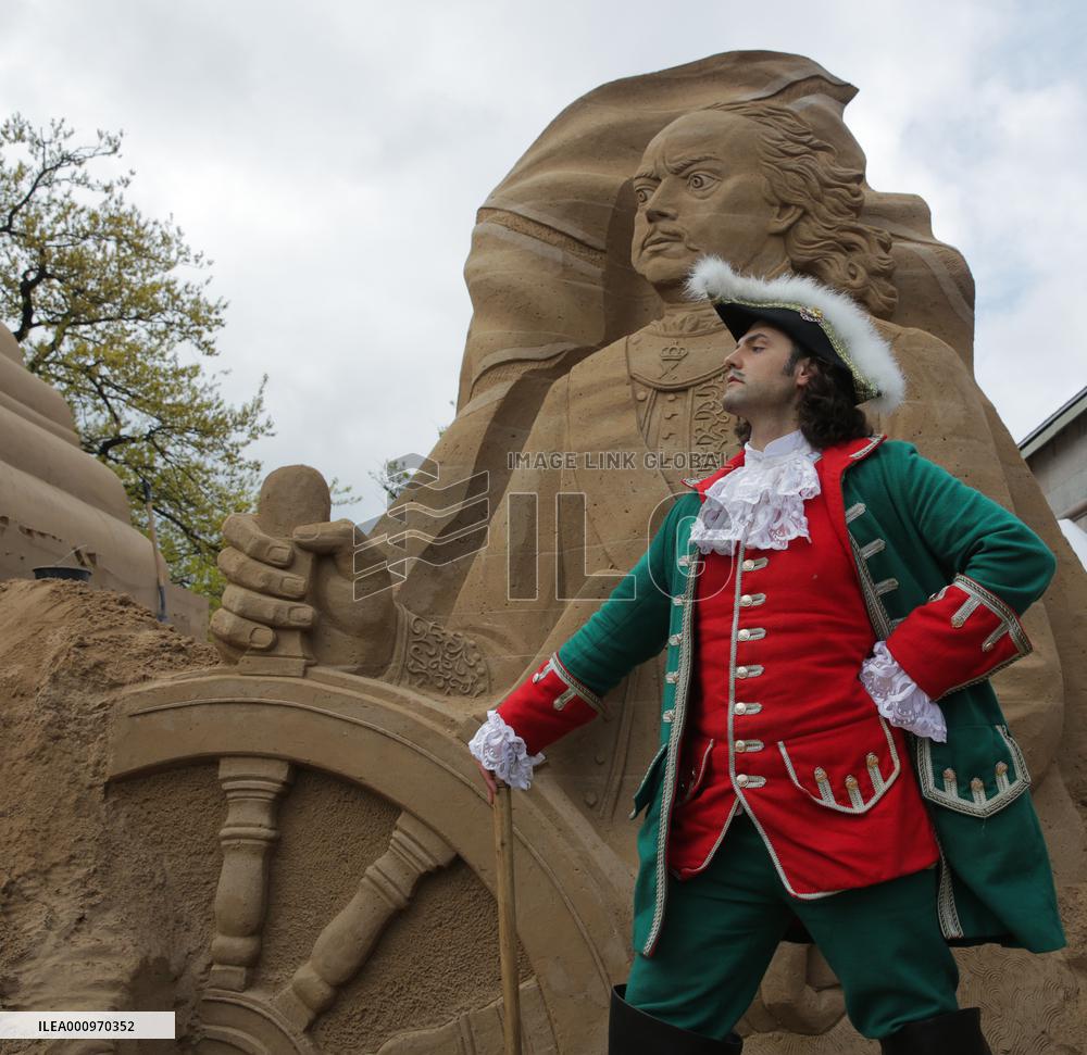RUSSIA-ST. PETERSBURG-SAND SCULPTURE FESTIVAL
