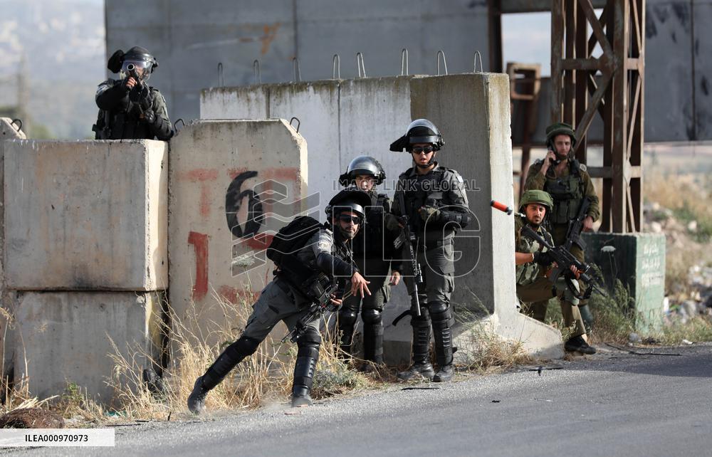 MIDEAST-NABLUS-CLASHES