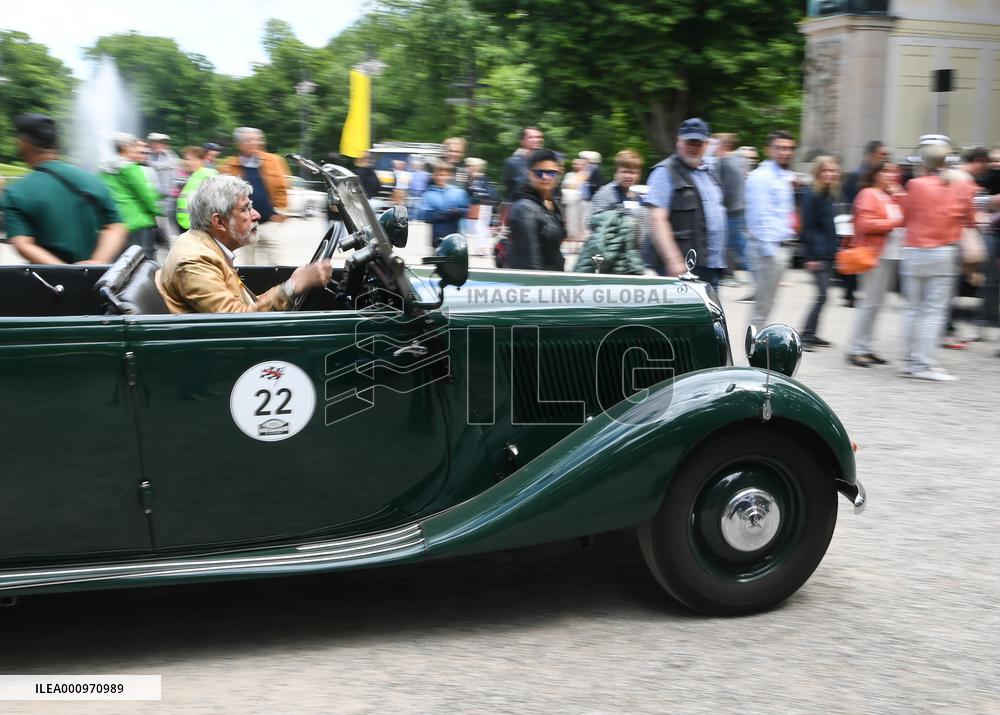 GERMANY-WIESBADEN-VINTAGE CAR SHOW