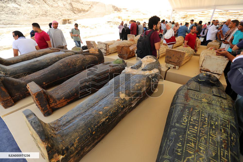 EGYPT-SAQQARA-ARCHAEOLOGY-MUMMY COFFINS-BRONZE STATUES