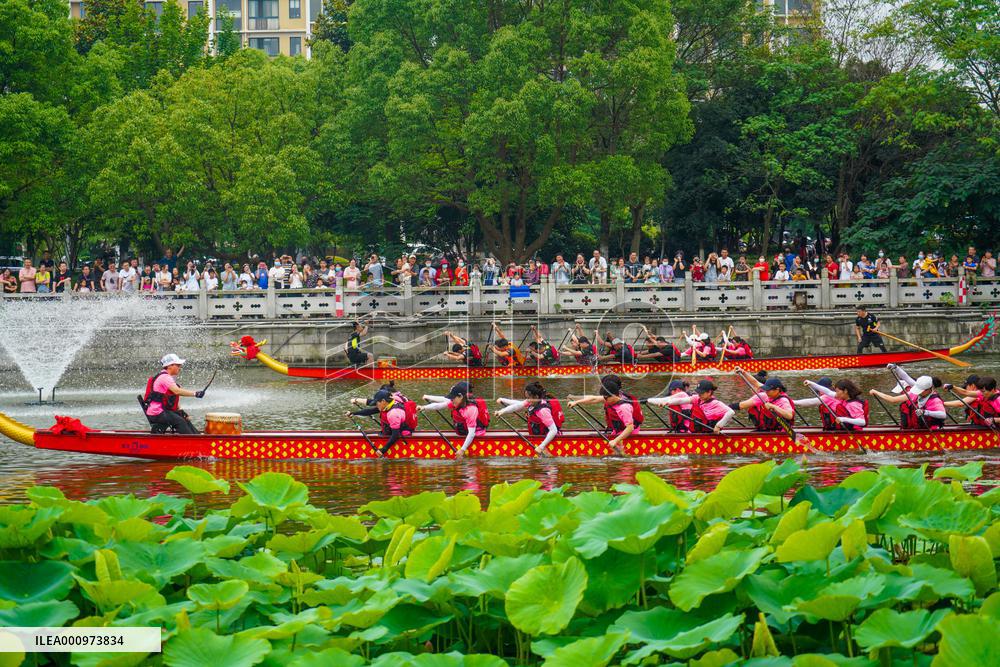 #CHINA-DRAGON BOAT FESTIVAL HOLIDAY-DRAGON BOAT RACE (CN)