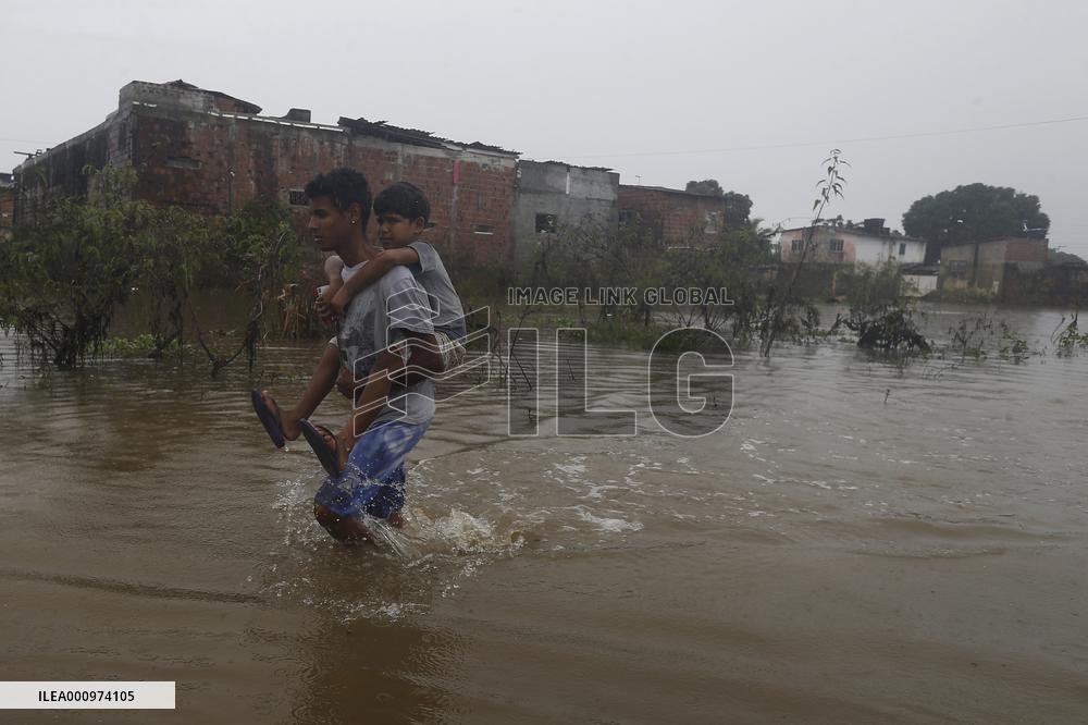 BRAZIL-RECIFE-HEAVY RAINS-FLOODED STREET