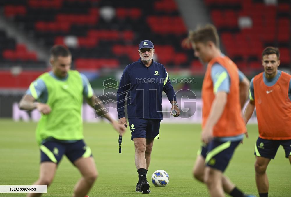 (SP)QATAR-DOHA-FOOTBALL-FIFA WORLD CUP QATAR-ASIAN QUALIFYING PLAYOFF-AUSTRALIA-TRAINING