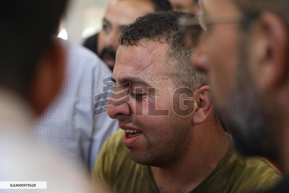 MIDEAST-HEBRON-FUNERAL