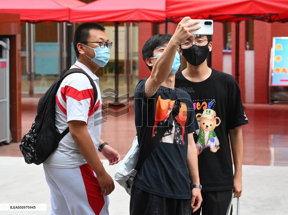 CHINA-BEIJING-COLLEGE ENTRANCE EXAM-CONCLUSION (CN)