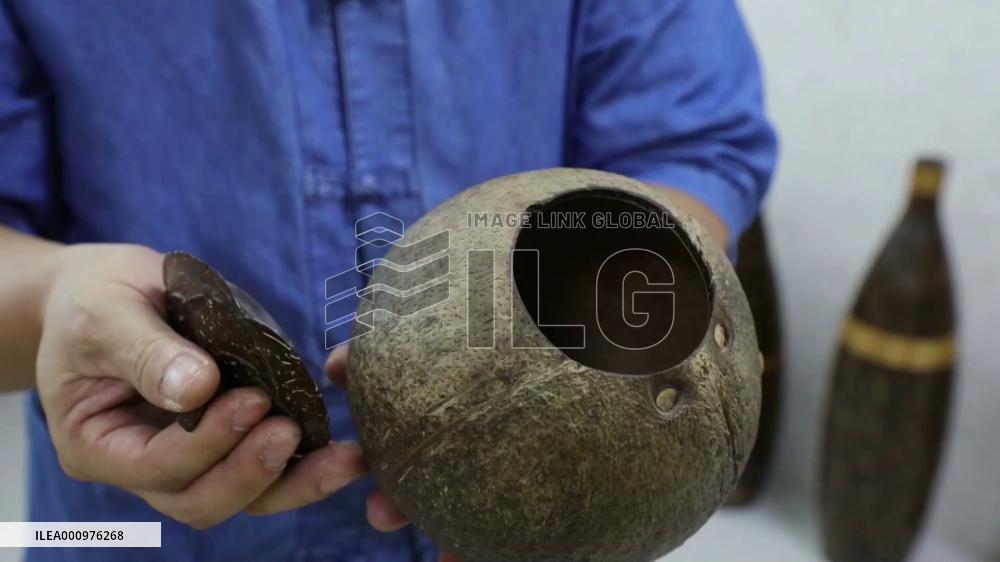 Coconut carvings shape villagers' prosperous lives