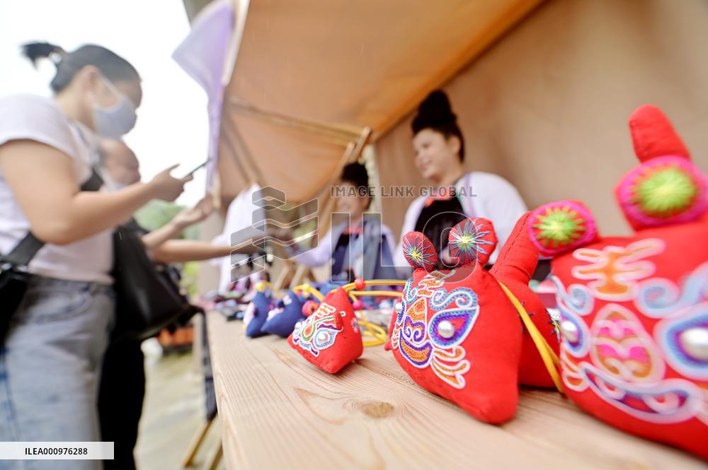 #CHINA-CULTURAL AND NATURAL HERITAGE DAY (CN)