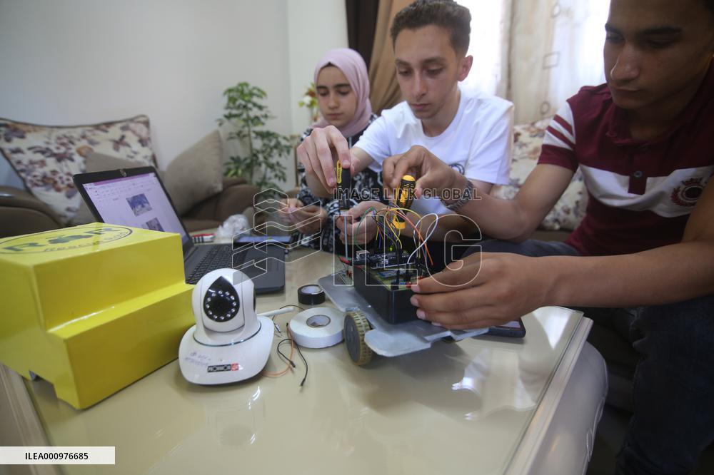 MIDEAST-GAZA-RAFAH-SMART ROBOT