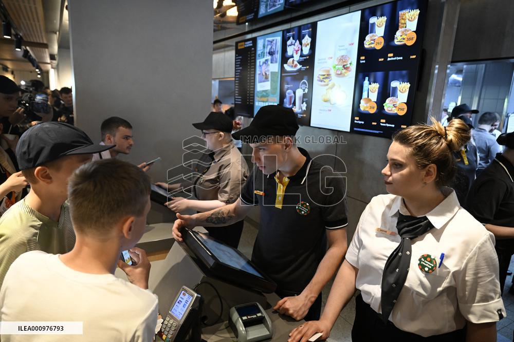 RUSSIA-MOSCOW-MCDONALD'S SUCCESSOR-OPEN