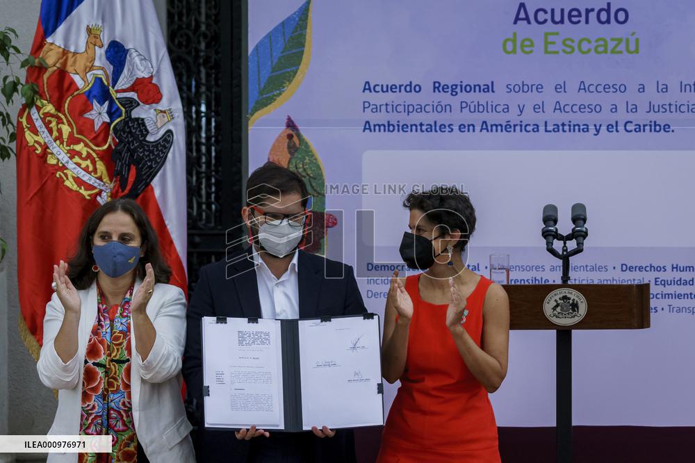 Chile signs draft agreement to approve the Treaty of Escazú