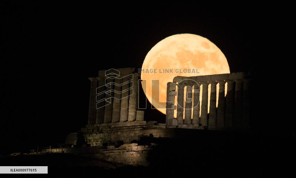 GREECE-CAPE SOUNION-TEMPLE OF POSEIDON-FULL MOON