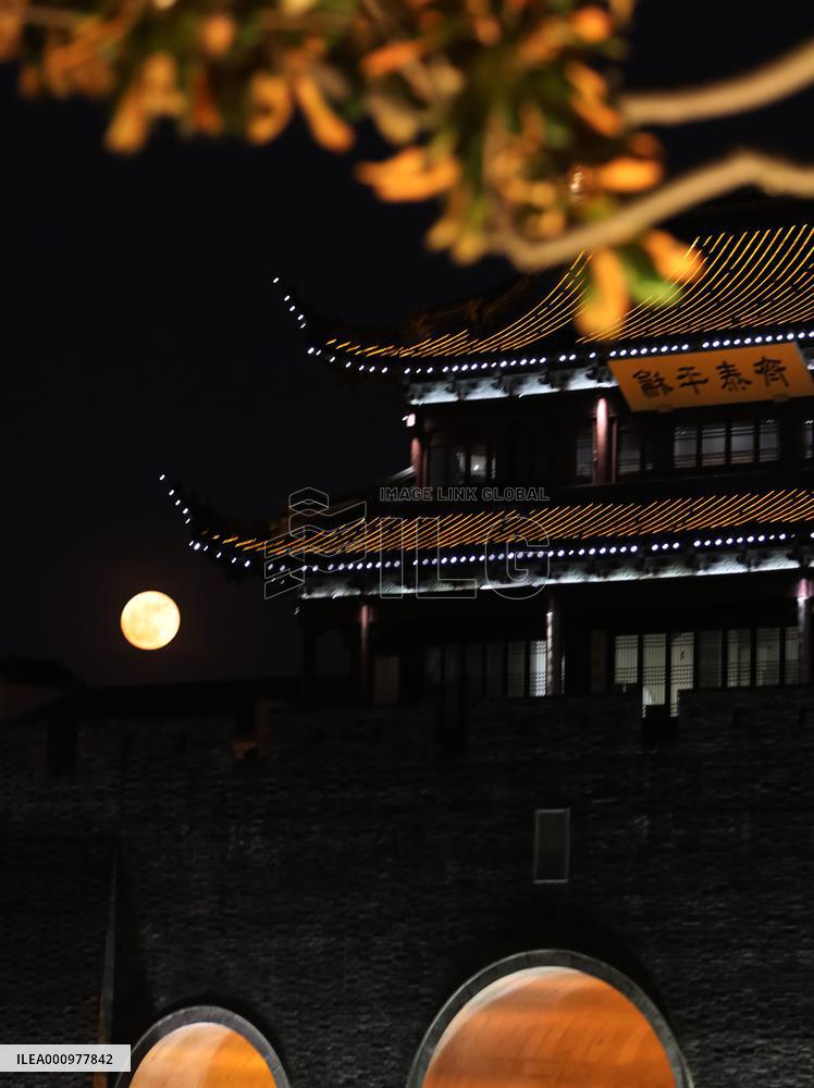 #CHINA-SUPERMOON (CN)