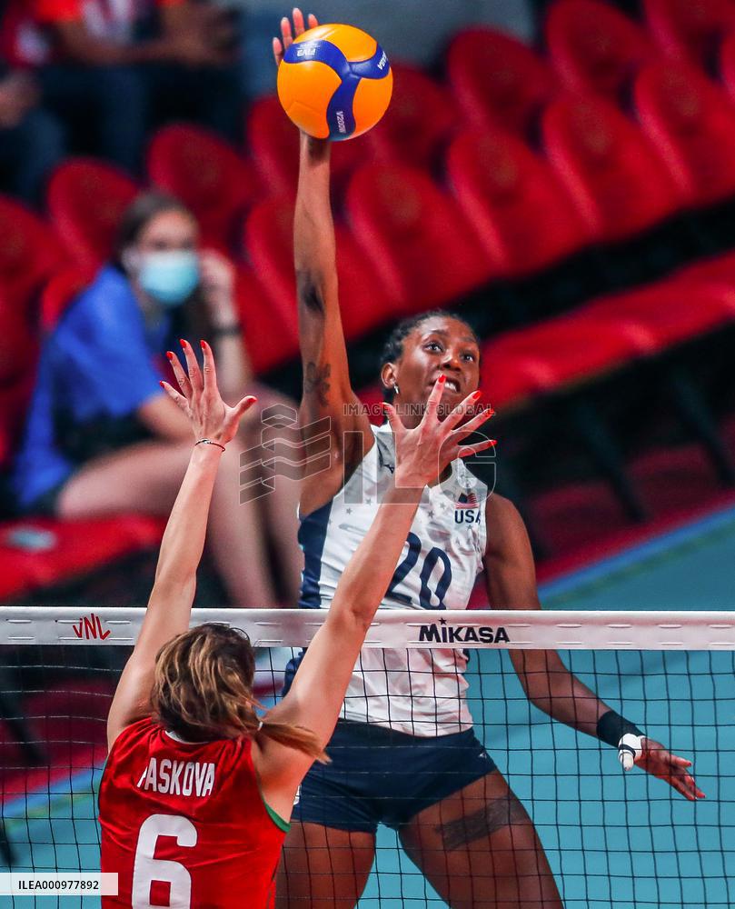 (SP)PHILIPINES-QUEZON CITY-VOLLEYBALL-NATIONS LEAGUE-U.S. VS BULGARIA