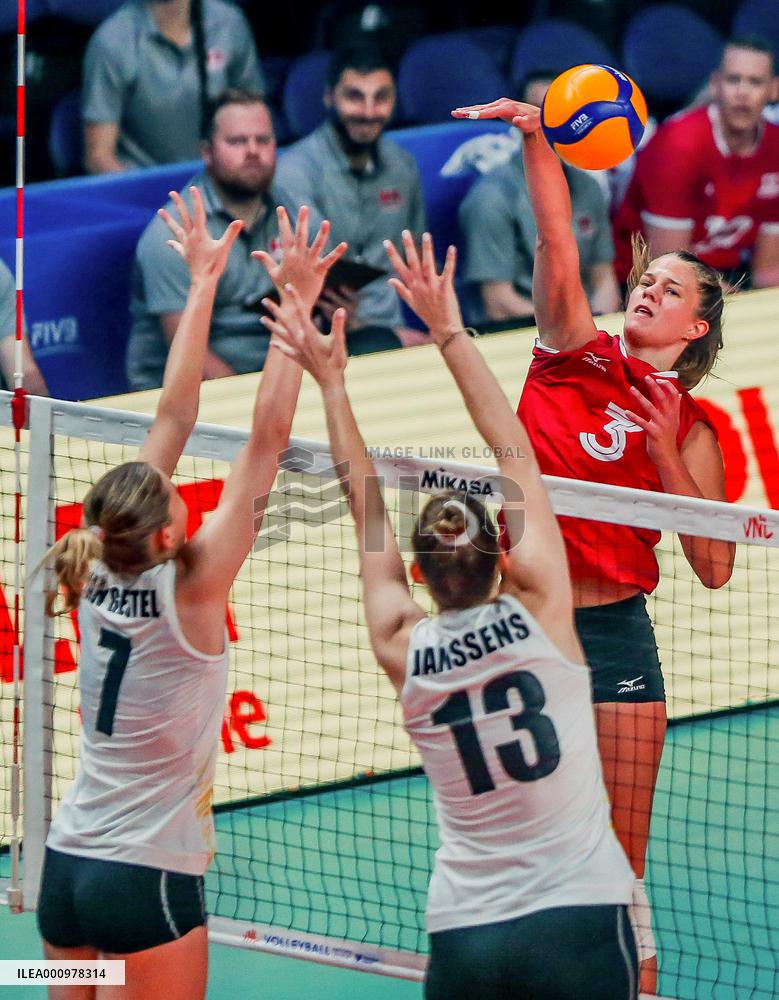 (SP)PHILIPINES-QUEZON CITY-VOLLEYBALL-NATIONS LEAGUE-CANADA VS BELGIUM