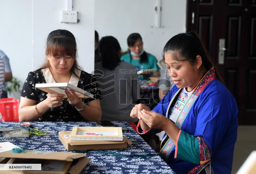 CHINA-GUANGXI-SANJIANG-EMPLOYMENT-TRAINING (CN)