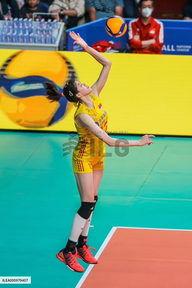 (SP)PHILIPINES-QUEZON CITY-VOLLEYBALL-NATIONS LEAGUE-CHN VS USA