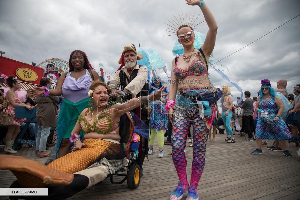 U.S.-NEW YORK-MERMAID PARADE