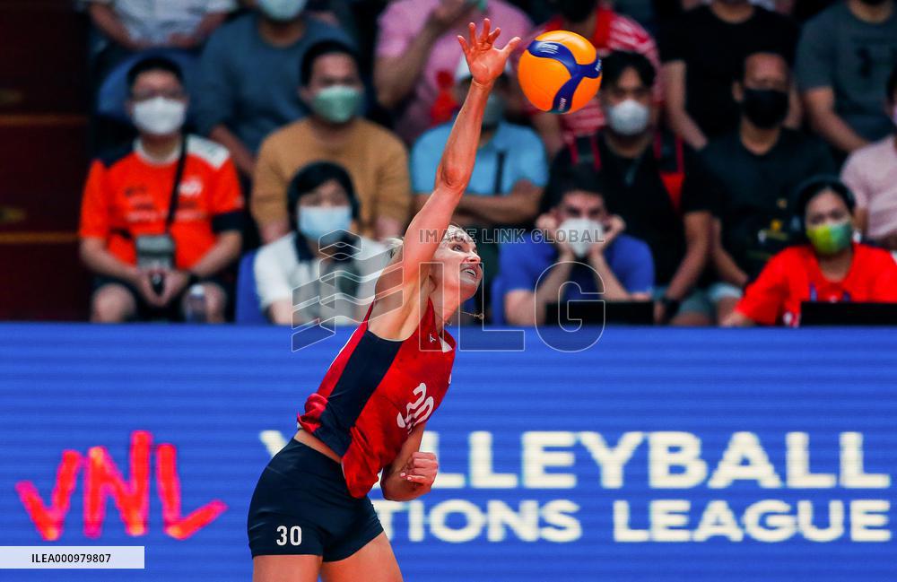(SP)PHILIPINES-QUEZON CITY-VOLLEYBALL-NATIONS LEAGUE-USA VS THA